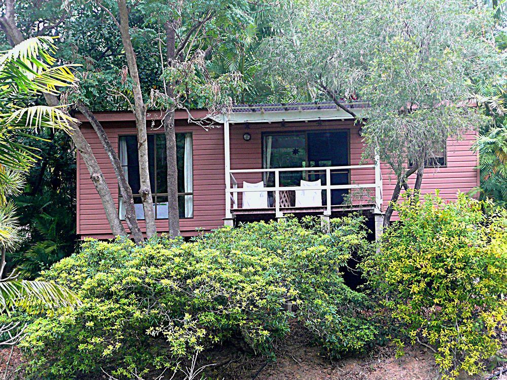 Sensom Boutique Bed And Breakfast Sapphire Beach Exterior foto
